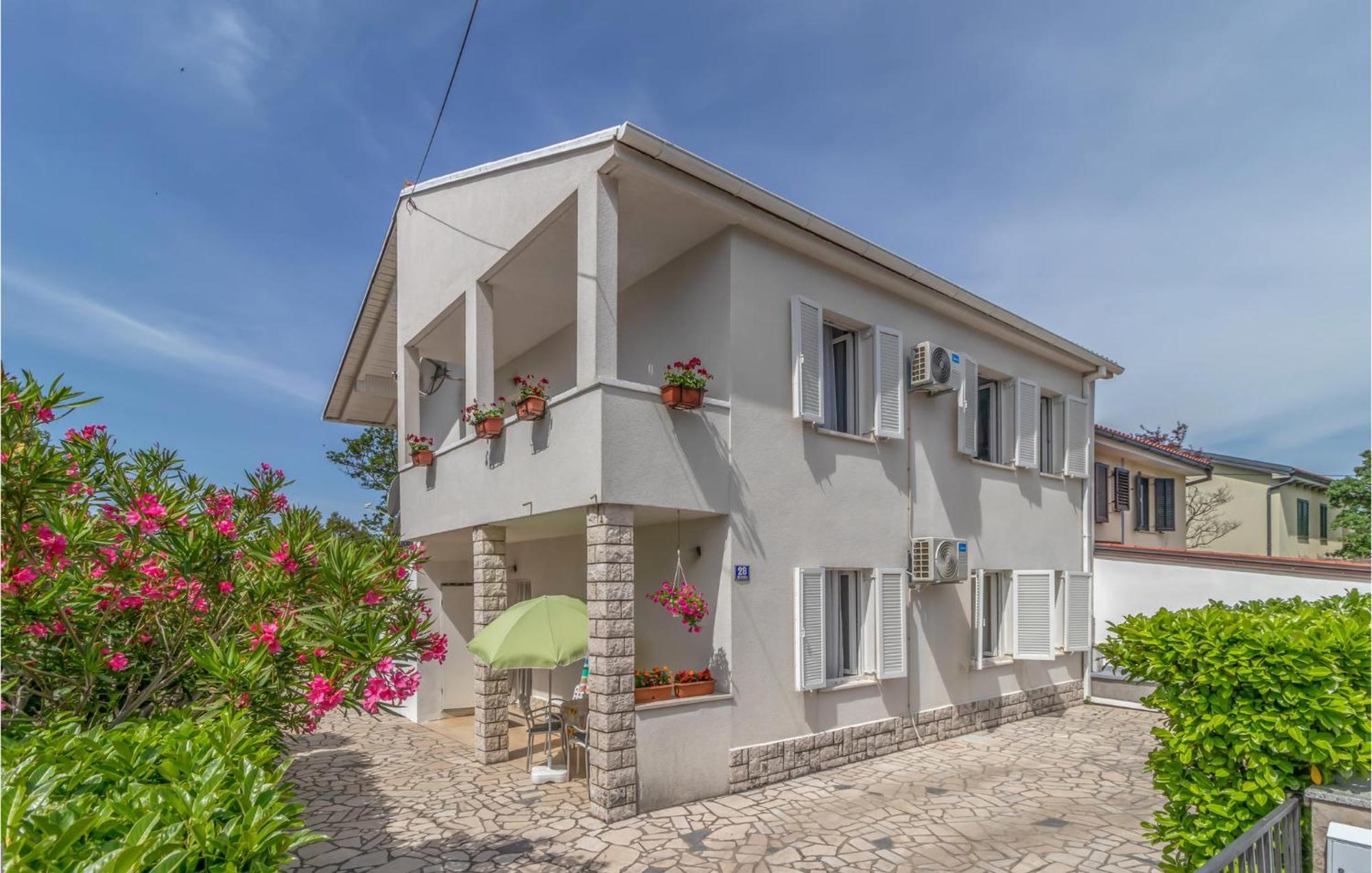 Nice Apartment In Jadranovo With Wifi Eksteriør bilde